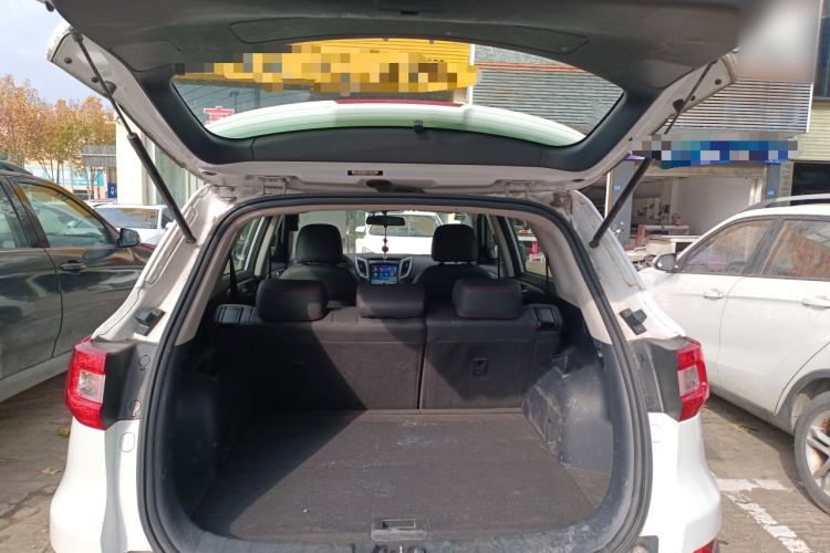 长安CS75 2017款 尚酷版 1.5T 手动致享型机舱底盘23