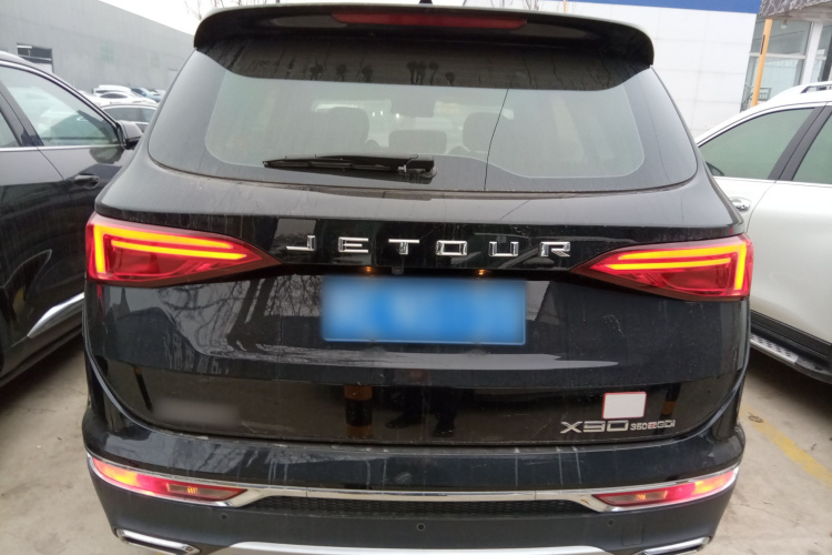 捷途X90 2020款 1.6T DCT影御版 5座车身外观6