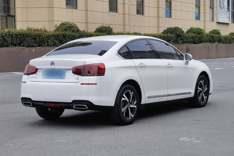 雪铁龙C5 2017款 350THP 自动豪华型车身外观6001