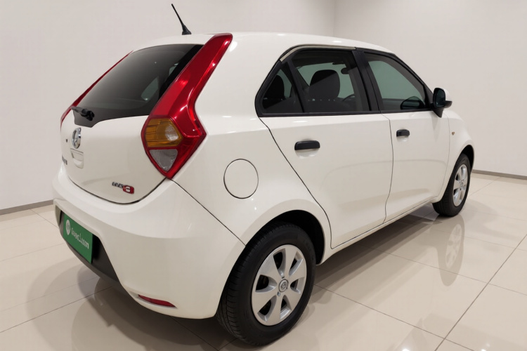 名爵3 2013款 1.3L AMT舒适版车身外观7