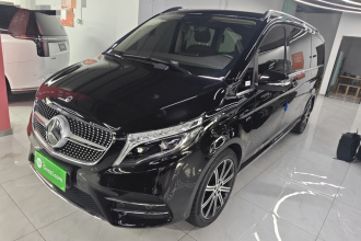 奔驰V级 2021款 V 260 L 长轴距豪华版