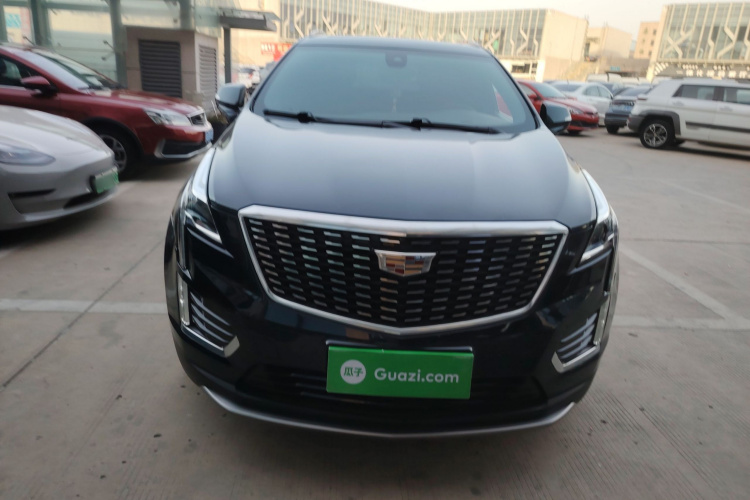 凯迪拉克XT5 2020款 28T 豪华型车身外观2