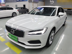 沃尔沃S90 2018款 T4 智远版