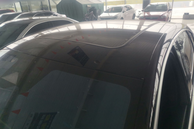 比亚迪 汉 2022款 DM-i 121KM 尊享型局部细节57