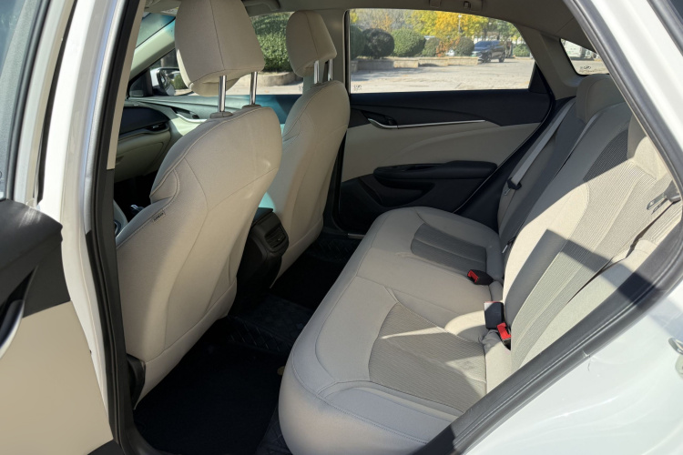 别克 英朗 2018款 15T 双离合进取型 国V中控内饰7003