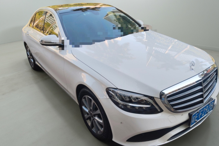 奔驰C级 2020款 改款 C 260 L车身外观3