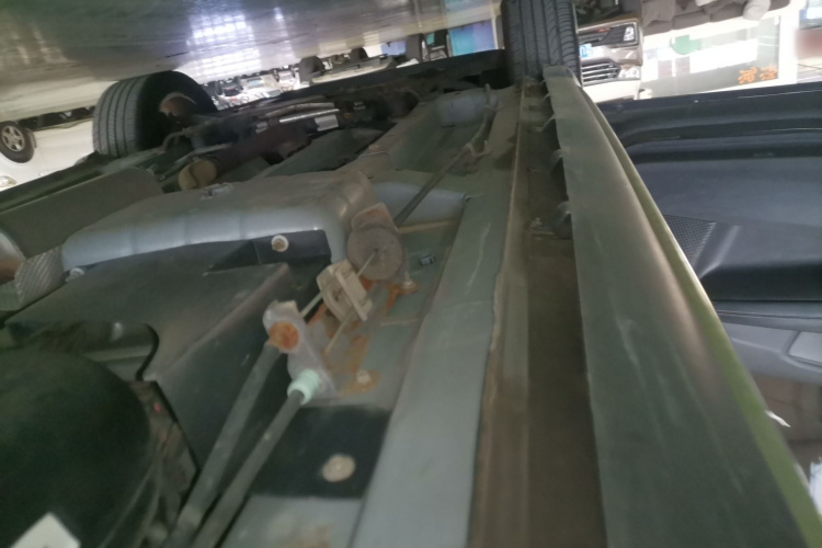 道奇 酷威 2016款 2.4L 两驱旅行版局部细节9002