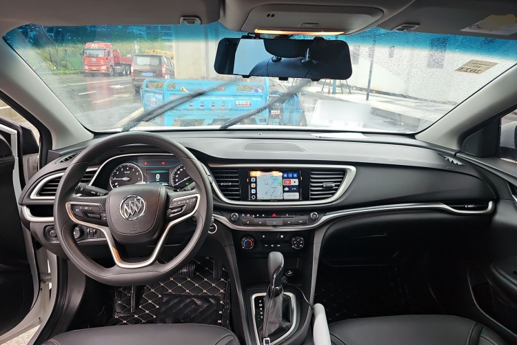 别克 英朗 2021款 改款 1.3T 自动轻混动精英型中控内饰12