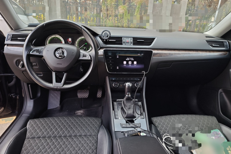 斯柯达 速派 2018款 TSI330 DSG舒适版 国V中控内饰12