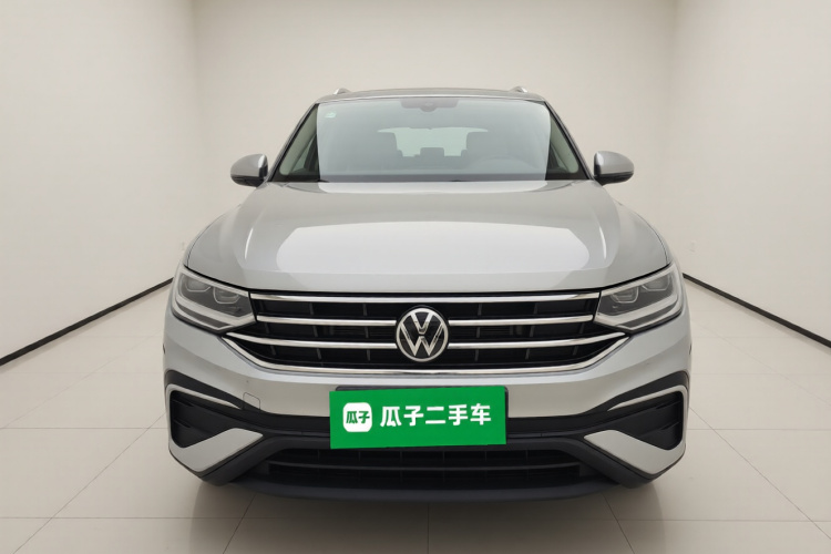 大众 途观L 2022款 330TSI 自动两驱智享版车身外观2