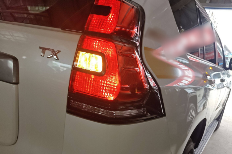 丰田 普拉多 2018款 3.5L 自动TX-L车身外观6001