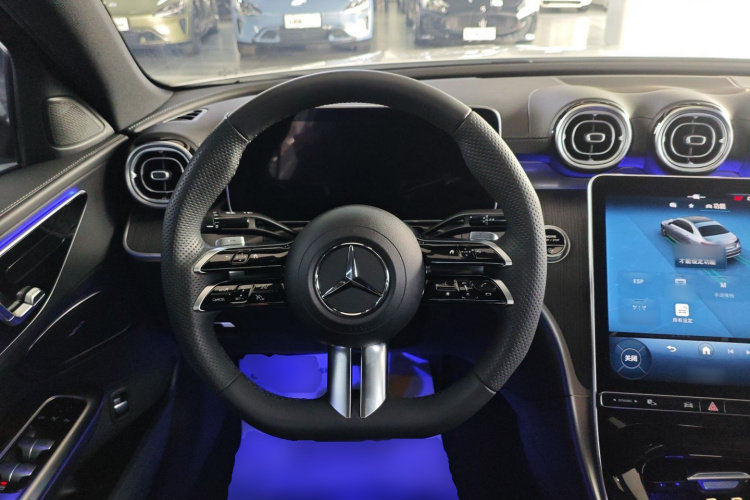 奔驰C级 2024款 C 260 L 运动版局部细节13