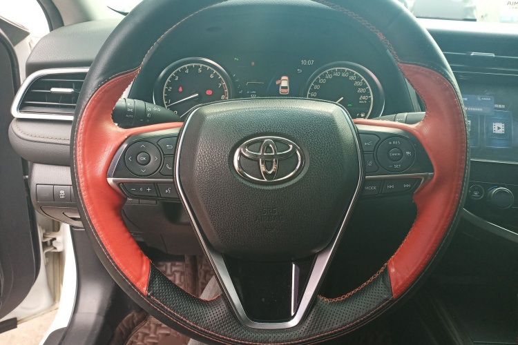 丰田 凯美瑞 2019款 2.5G 豪华版 国VI中控内饰13