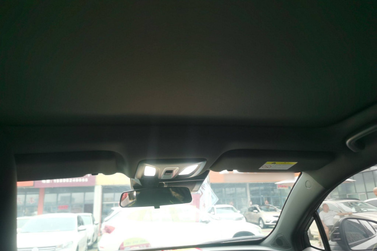 长安UNI-T 2022款 2.0T 运动版 尊贵型局部细节22