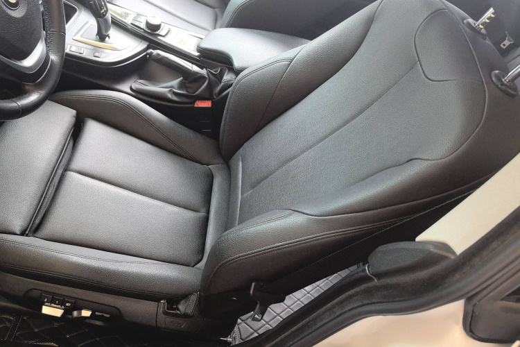 宝马3系GT 2018款 320i 时尚型局部细节19