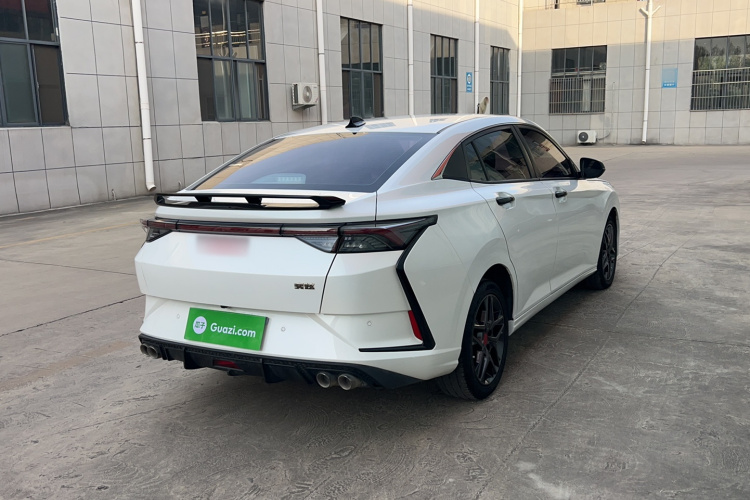 东风风神 奕炫 2022款 230T 自动追光骑士版车身外观6003