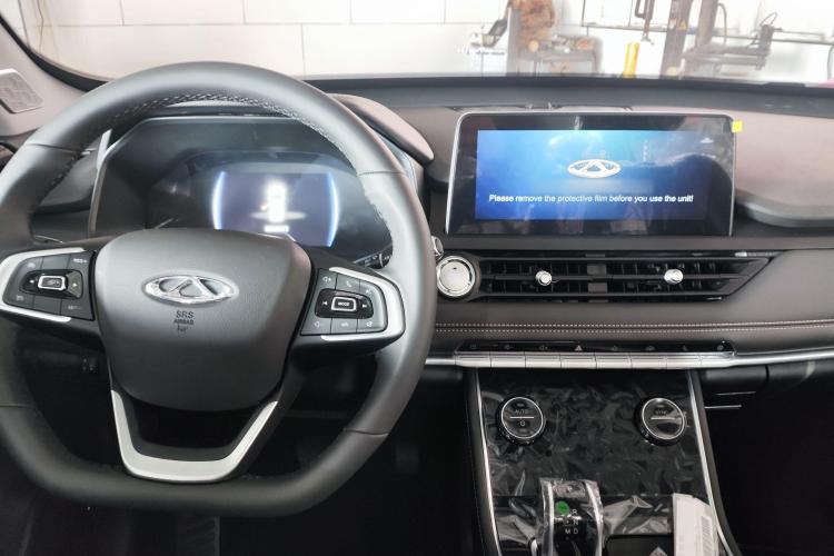 奇瑞 瑞虎8 2024款 230TCI 自动新锐版 7座中控内饰7002