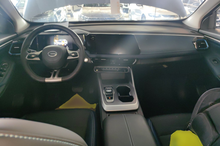 广汽传祺 传祺GS3 2023款 影速 270T 劲享版中控内饰12