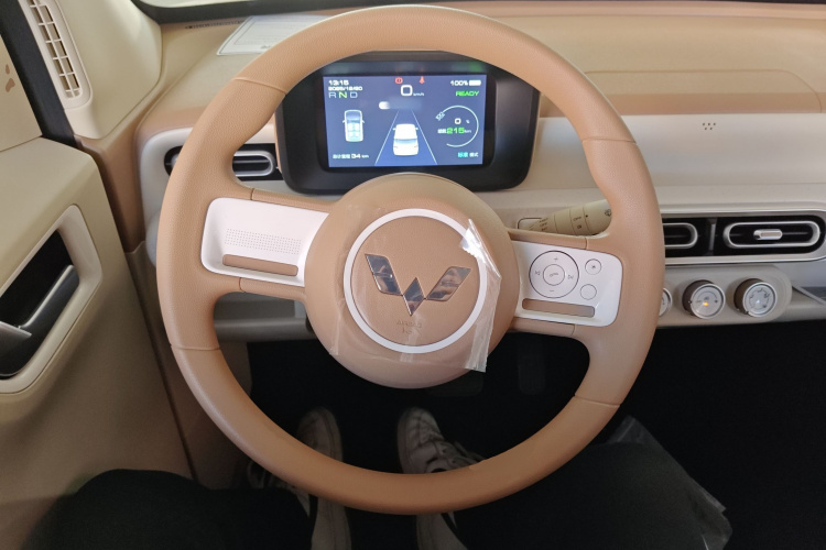 五菱汽车 宏光MINIEV 2024款 第三代 215km 青春版中控内饰13