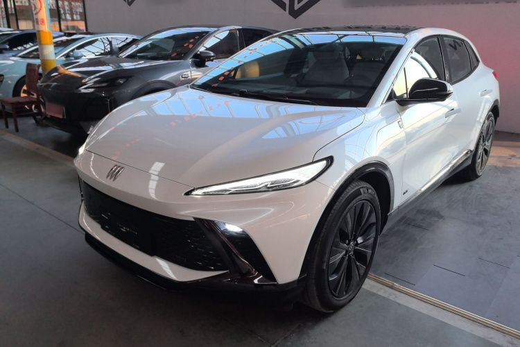 别克E4 2023款 GS版车身外观1