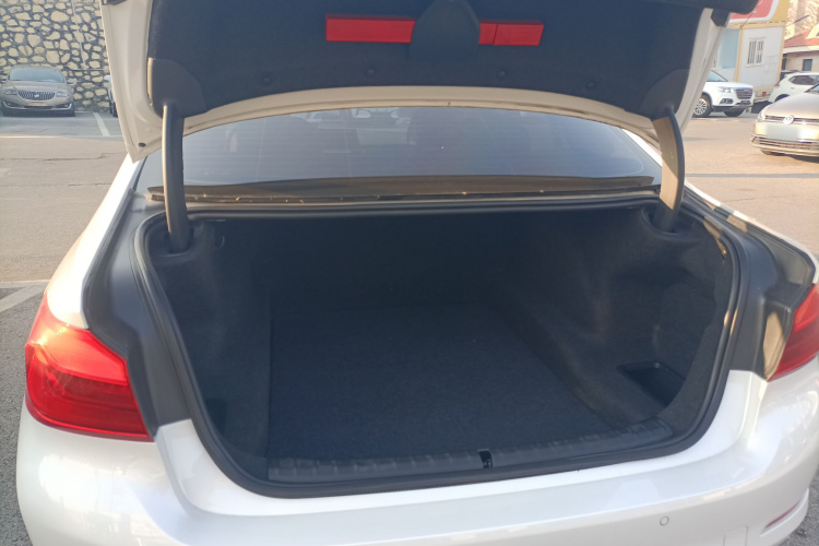 宝马5系 2020款 530Li 尊享型 豪华套装局部细节23