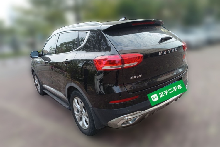 哈弗H6 2021款 1.5T 自动都市版车身外观5