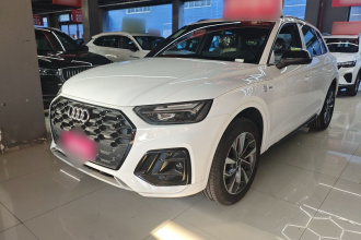 奥迪Q5L 2024款 40 TFSI 豪华动感型
