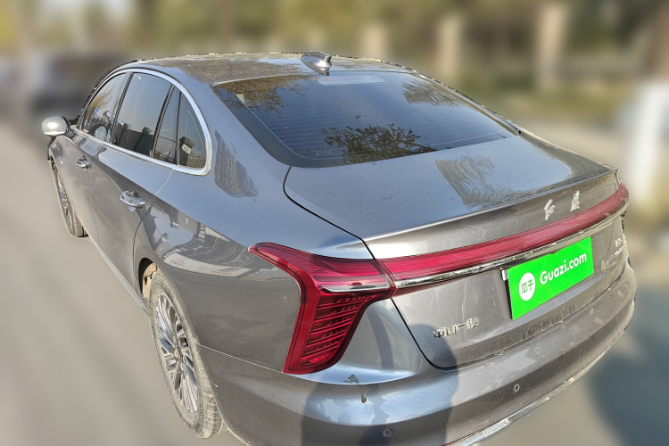 红旗H5 2023款 2.0T 自动智联旗畅版车身外观6003