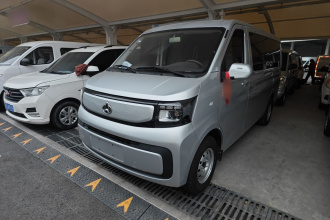 长安凯程 长安睿行EM80 2025款 客运版 舒适型 6座 260km 对开门 60kW