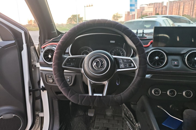 东风风光 风光500 2022款 1.5L 手动悦享型中控内饰13