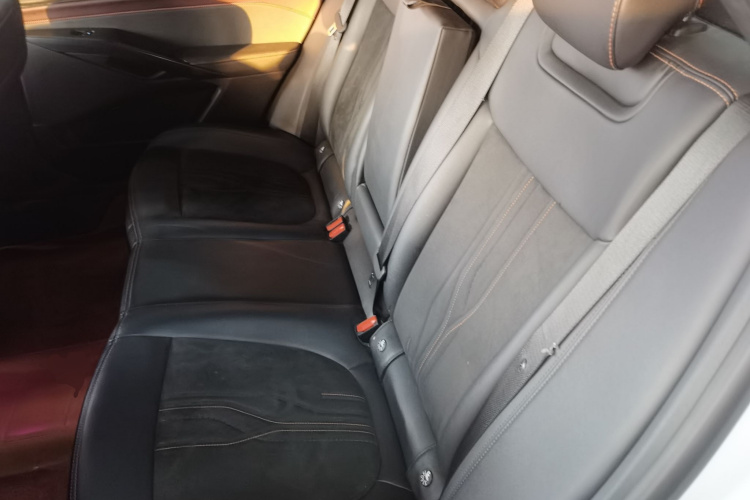 福特 蒙迪欧 2023款 EcoBoost 245 至尊型中控内饰21