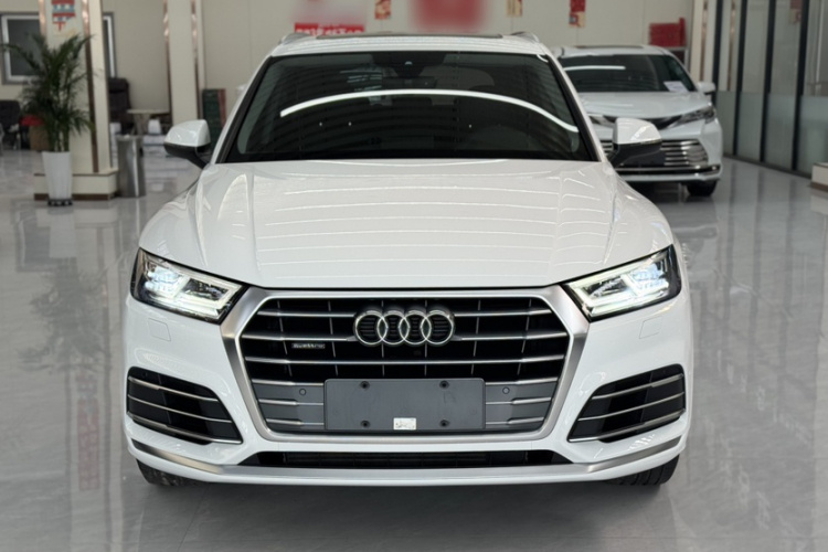 奥迪Q5L 2020款 改款 40 TFSI 荣享时尚型车身外观6006