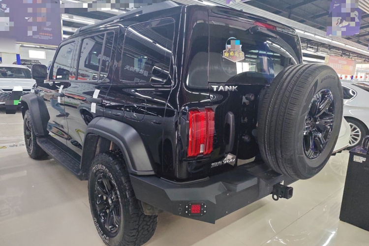 坦克300 2023款 越野版 2.0T 征服者车身外观6005