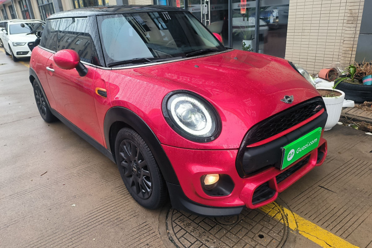 MINI 2016款 1.2T ONE 先锋派车身外观3