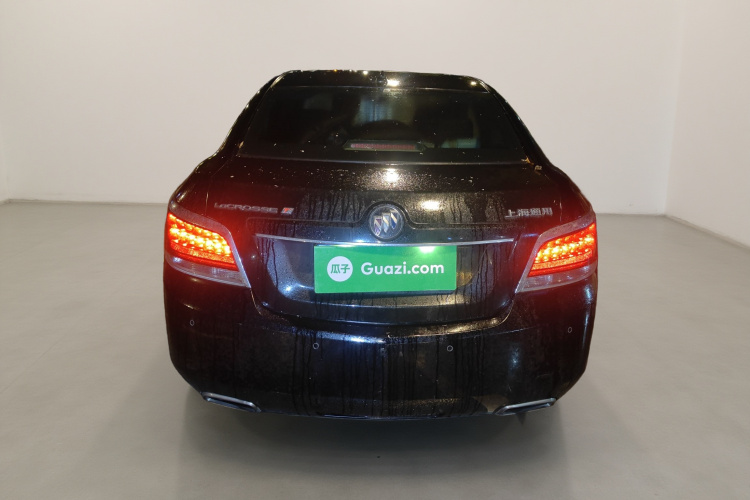 别克 君越 2011款 2.0T旗舰版车身外观6