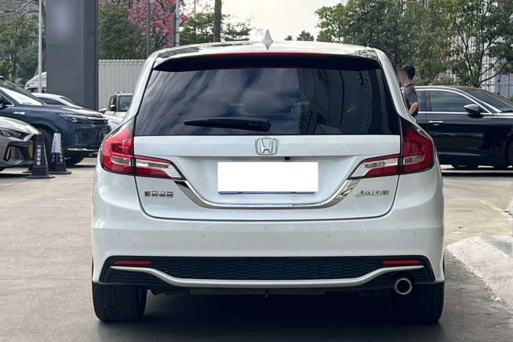 本田 杰德 2017款 1.8L 自动舒适版 5座车身外观6008