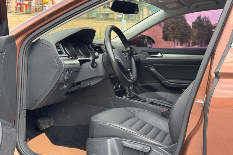 大众 凌渡 2018款 280TSI DSG舒适版中控内饰7006