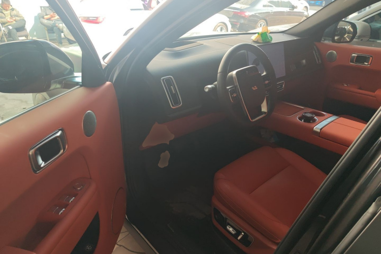 理想汽车 理想L7 2024款 MAX中控内饰20