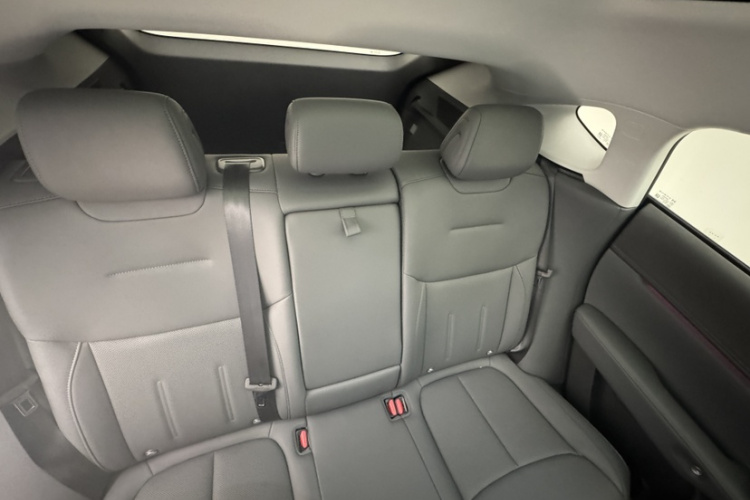 小鹏G6 2025款 625 长续航 Max 科技版中控内饰7003