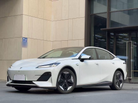 深蓝汽车 深蓝SL03 2022款 1.5L 1200增程版