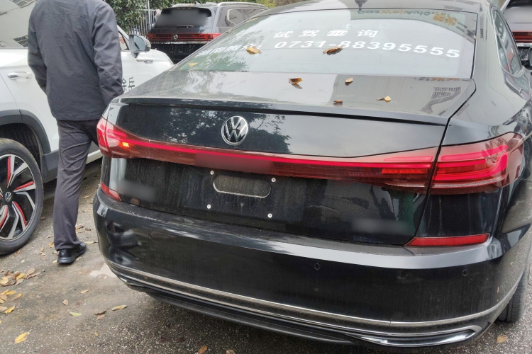 大众 帕萨特 2024款 380TSI 龙耀版车身外观6