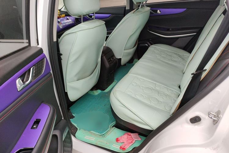 长安CS75 2021款 荣耀百万版 280T DCT领航型中控内饰21