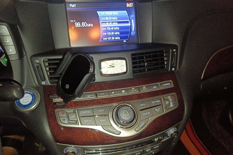 英菲尼迪Q70 2017款 Q70L 2.5L 悦享版局部细节16