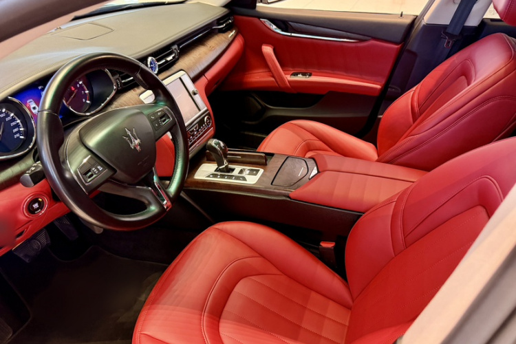 玛莎拉蒂 总裁 2013款 3.0T 标准型中控内饰7001