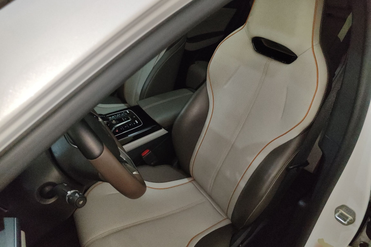 比亚迪 秦PLUS 2023款 冠军版 EV 420KM超越型中控内饰19