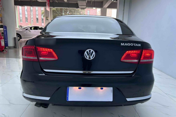 大众 迈腾 2013款 3.0FSI 旗舰型车身外观6004