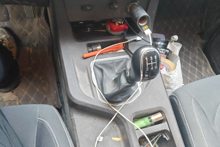 BAW北汽制造 锐胜王牌M7 2023款 2.0L 长轴创富型 7座局部细节18