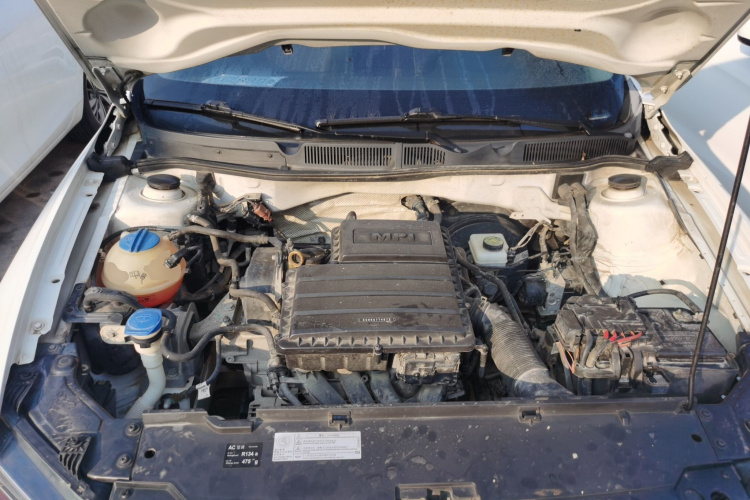 大众 宝来 2017款 1.6L 自动舒适型机舱底盘24