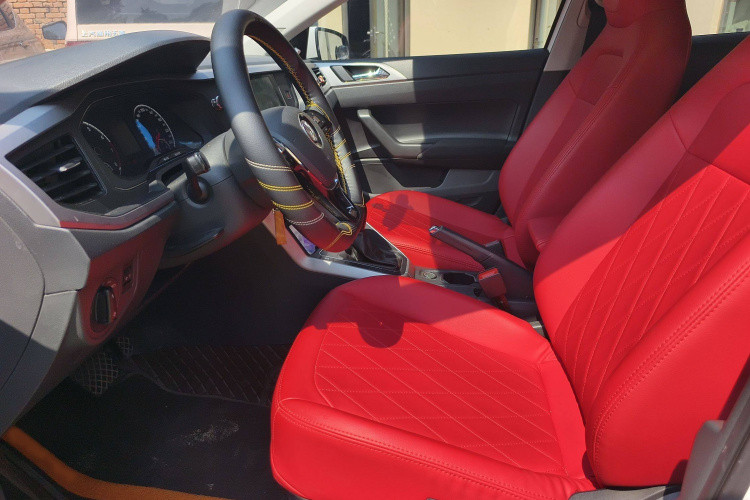 大众 Polo 2019款 Plus 1.5L 自动全景乐享版中控内饰7001