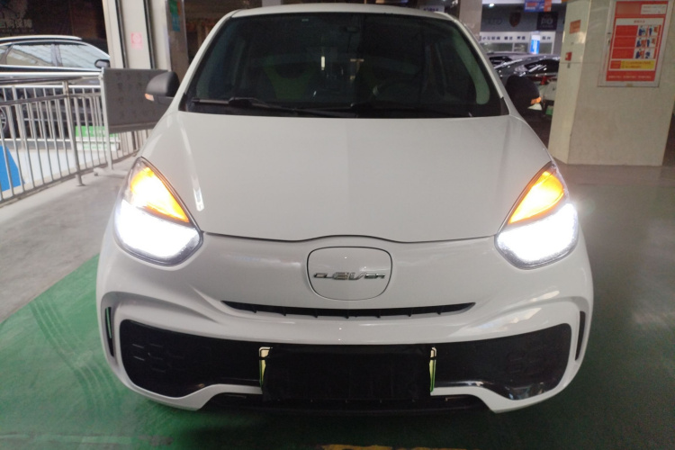 荣威 科莱威CLEVER 2021款 302km卓越版车身外观6001